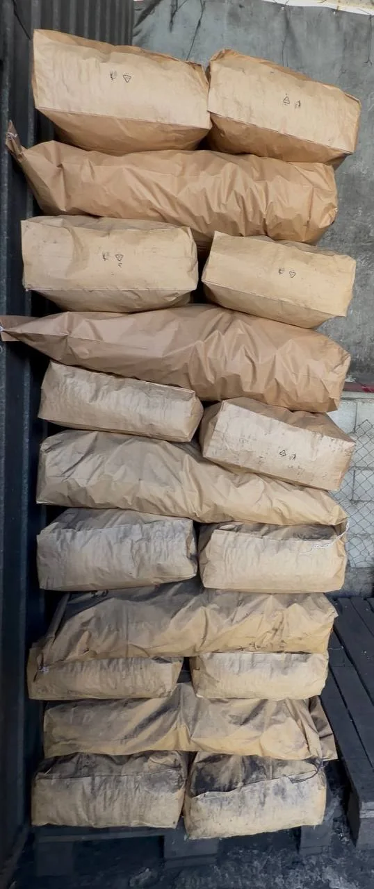 Složene vreće drvenog ugljena od 15 kg — Virovo Promet